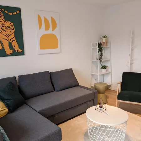 Апартаменти Zentrale Und Gemuetliche In Nah An Der *