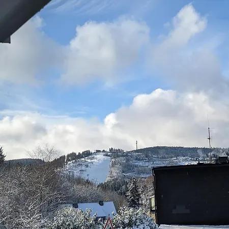 Zentrale Und Gemuetliche In Nah An Der