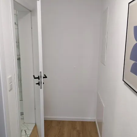 Zentrale Und Gemuetliche In Nah An Der Appartement *