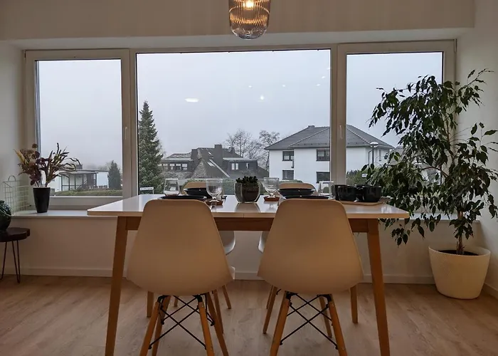 Apartment Zentrale Und Gemuetliche In Nah An Der Winterberg